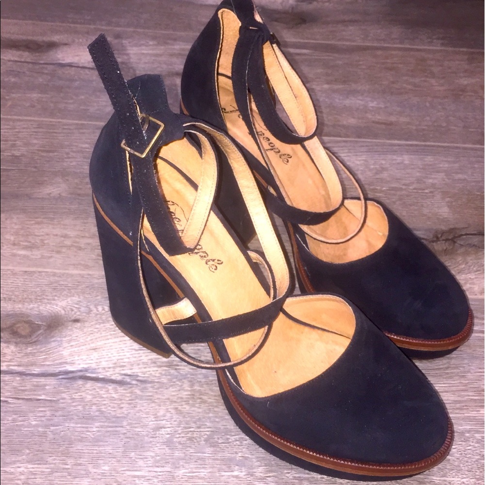 Free People Suede Clogs Size 9